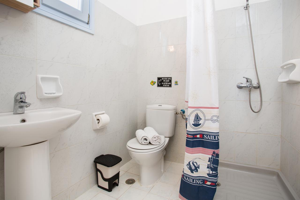 Betty Apartments Дриос Экстерьер фото